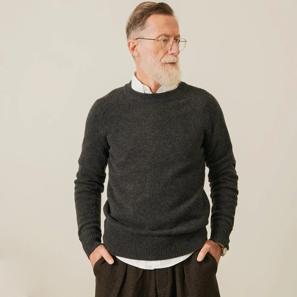 Merci - Pull Boxy en cachemire - Fusain – Image 3