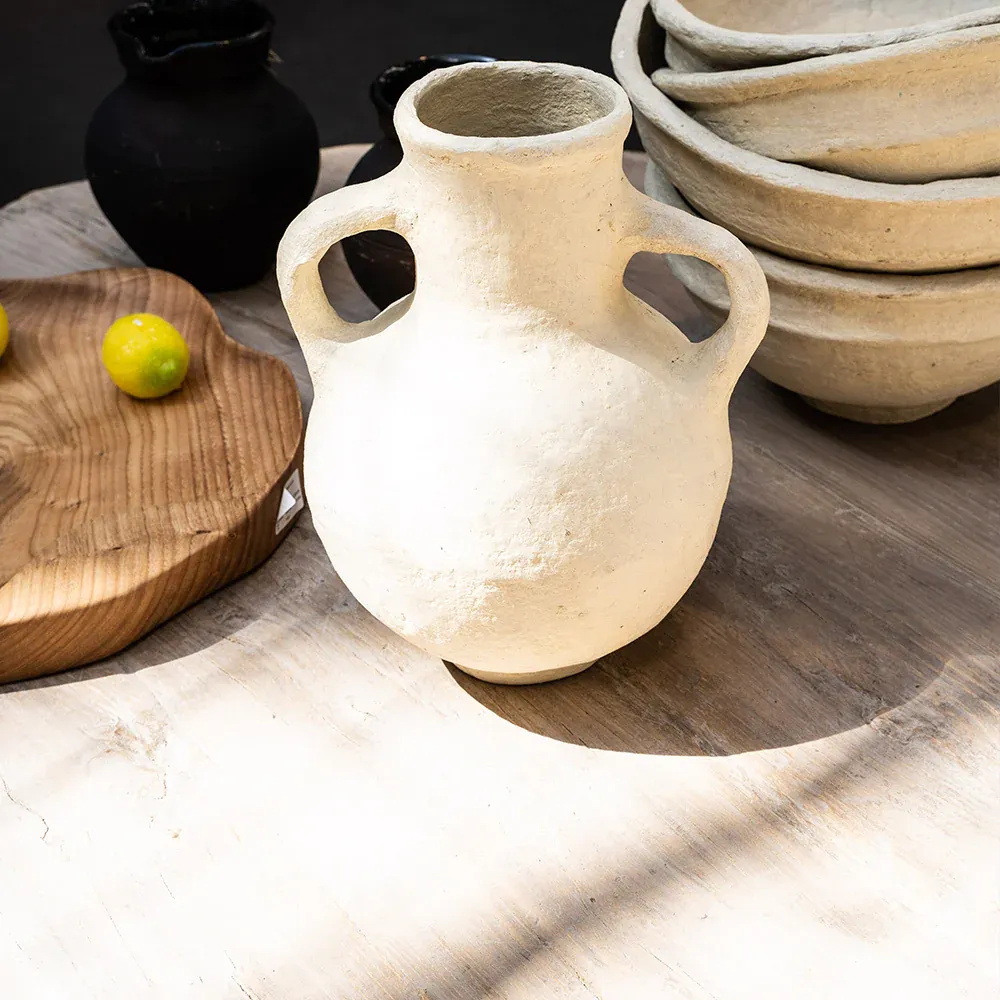 Vase oreilles en papier mâché – Image 3